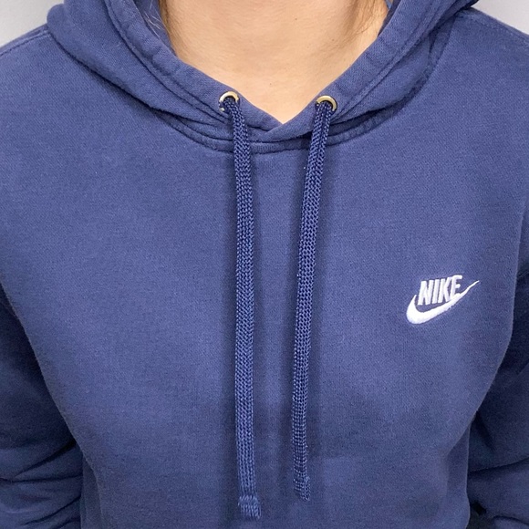 NIKE Crop Hoodie - Picture 2 of 3